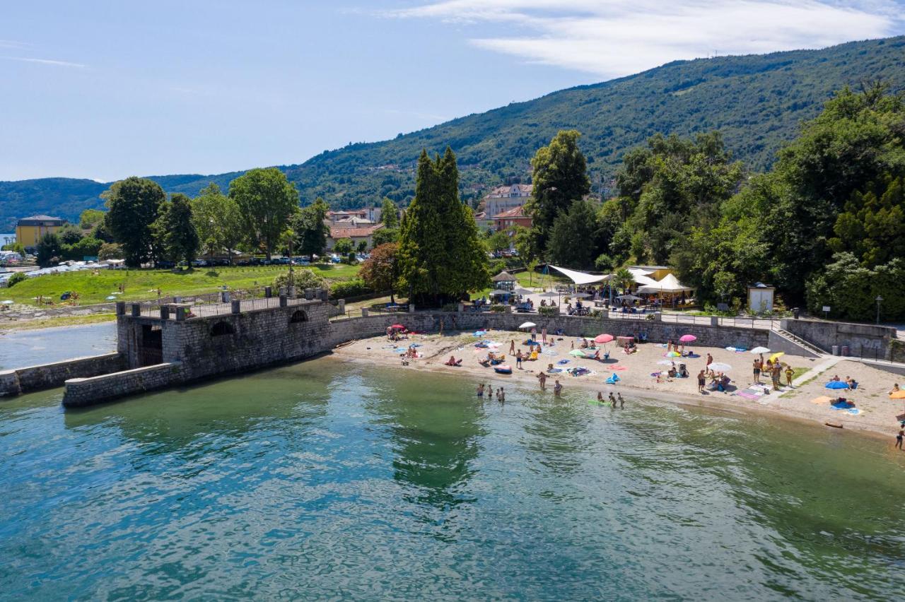 Baveno Beach - Charming Flat With Garden Buitenkant foto